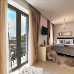 Via Porto 4* Split