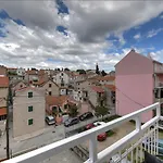 Gasthuis Via Porto 4*