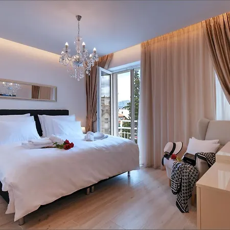 Via Porto 4*