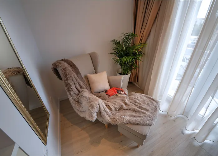 Via Porto 4* Split